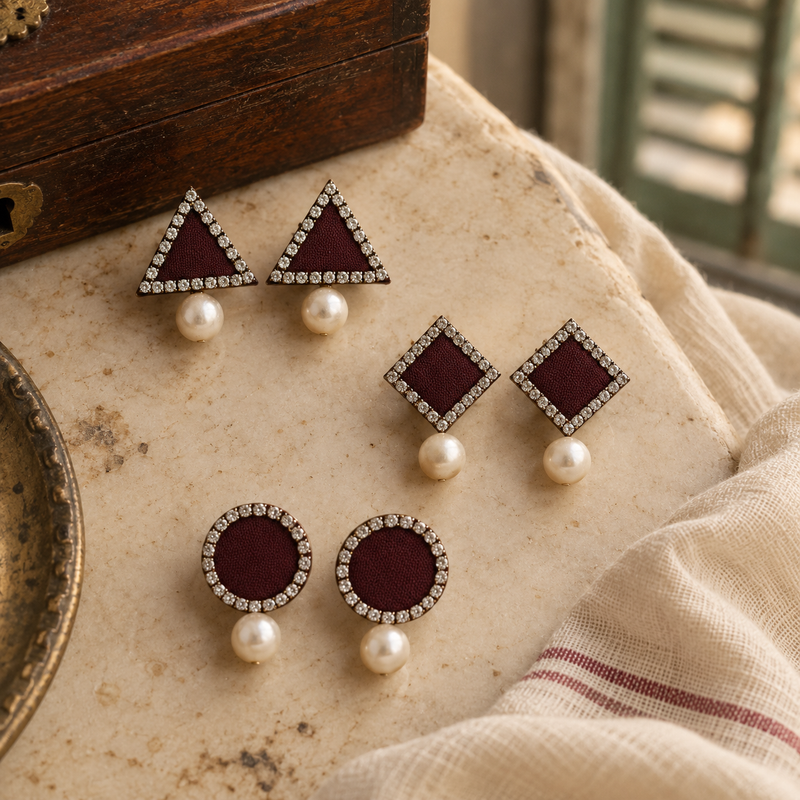 Aria Triangle Pearl Studs SET