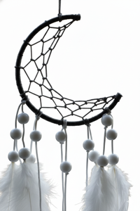 Half moon dreamcatcher (6 inch diameter)